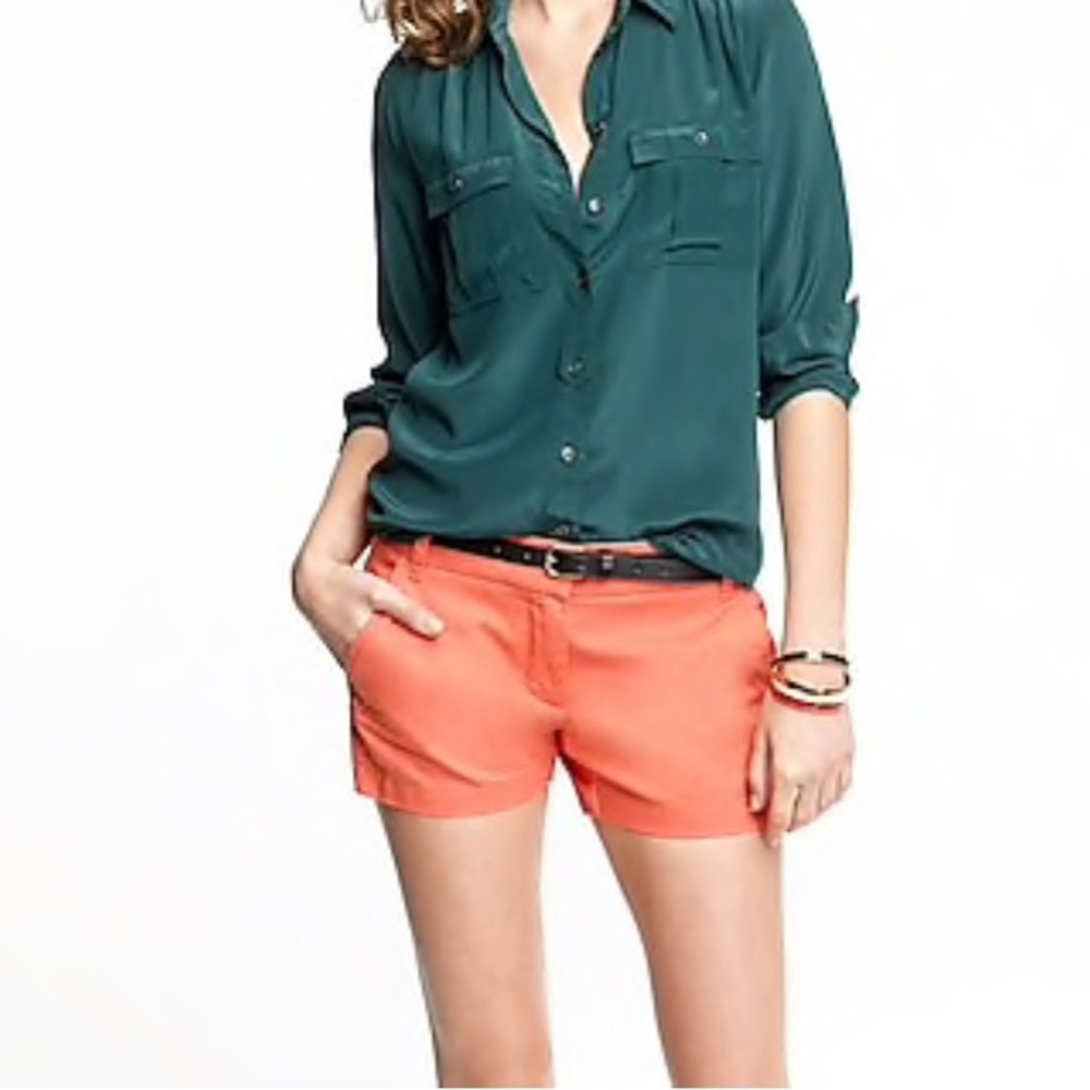 J Crew red-orange Broken in Chino short Size 4